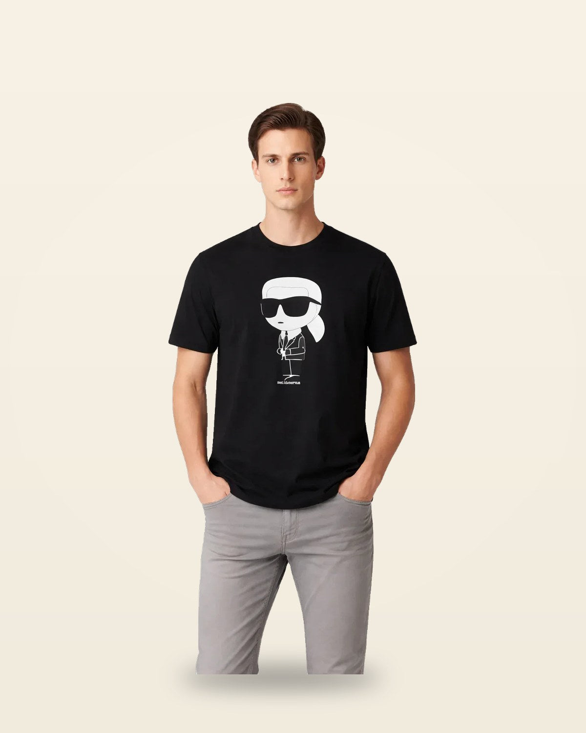 Graphic Character Black Fit — Structured Cotton Tee