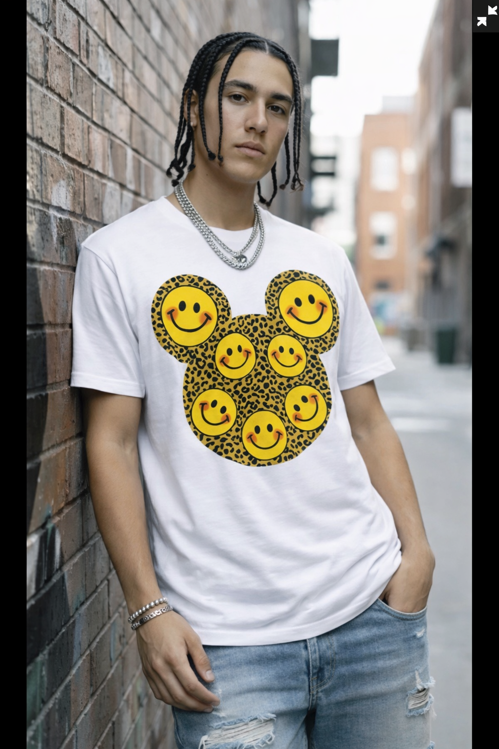 SANKI Aesthetic smiley print T-Shirt - Image 2